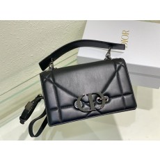 [premium] D 디* 몽테뉴