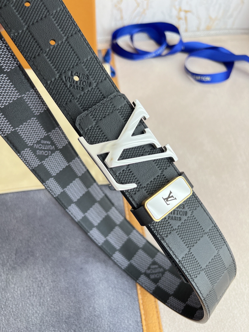 L 루이** LV 이니셜 38MM 리버서블 벨트