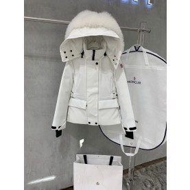 M 몽클레* 구스다운 패딩 화이트